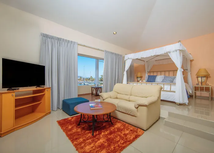 Isla Mazatlan Golden Resort Mazatlán
